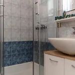 Le Ek Cozy - Two Bedroom 2 *